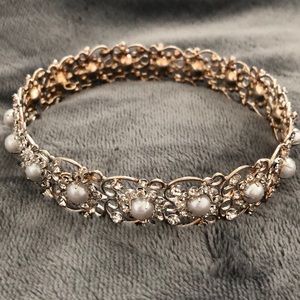 Pearl rhinestone mini crown for bun